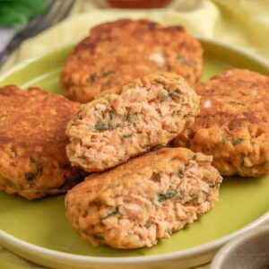 Skillet Salmon Patties Recipe