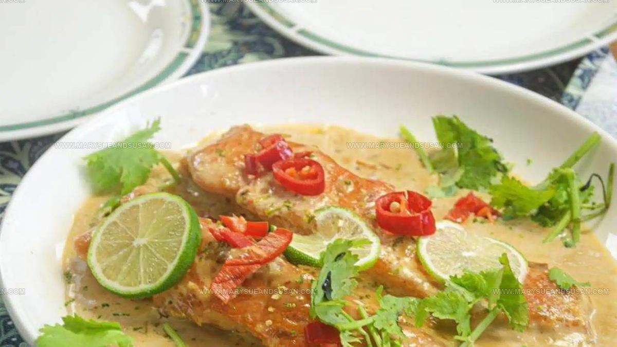 Tender Poached Salmon Recipe